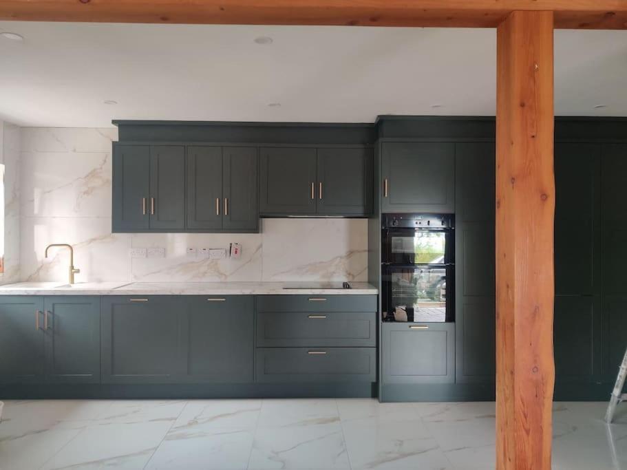 Kingsford Renovated Old Cottage Wexford Exterior foto